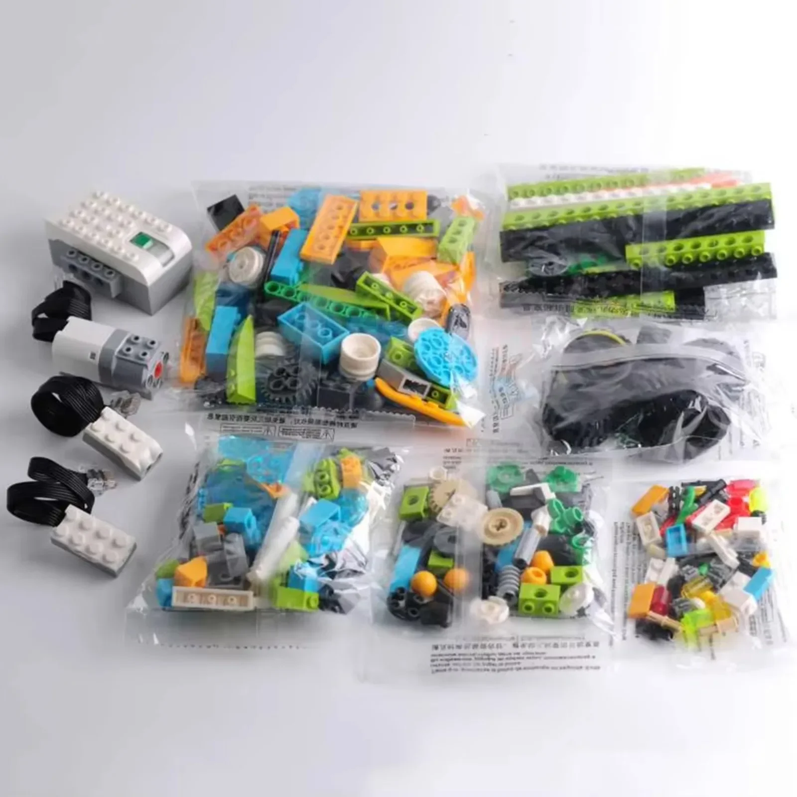 STEM We-do2.0 45300 Kit di pro - Lego Set Technic recensione e prezzo